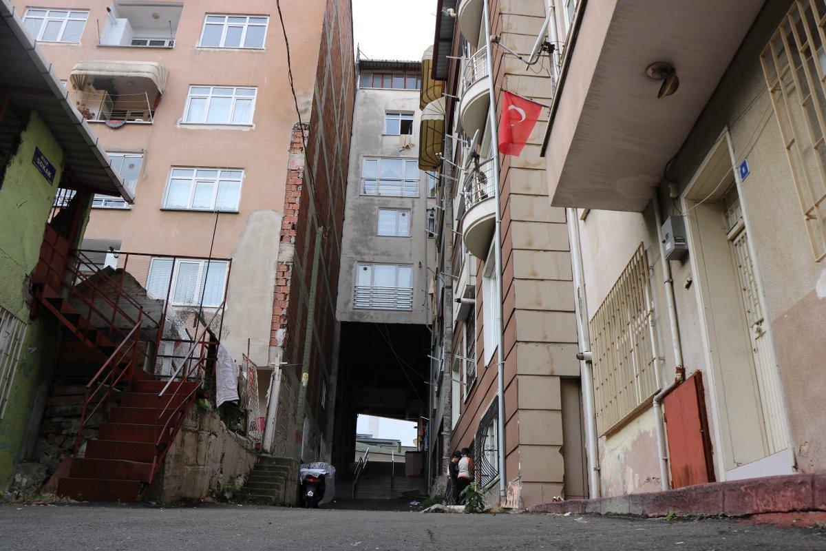 Samsun'daki bu apartman görenleri şaşkına çeviriyor