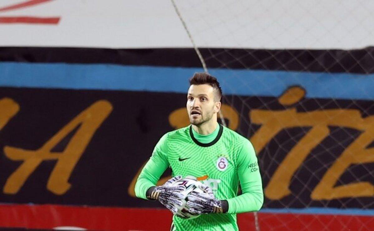 Okan Kocuk: Muslera gördüğüm en iyi kaleci