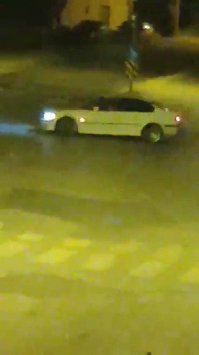 Denizli'de trafik magandası, kısıtlama bitince soluğu drift yapmakta aldı