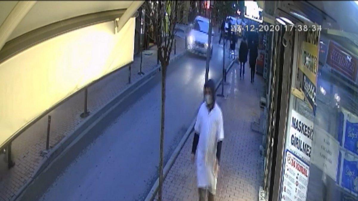 Şişli'de, fren yerine gaza basan sürücü iş yerine daldı