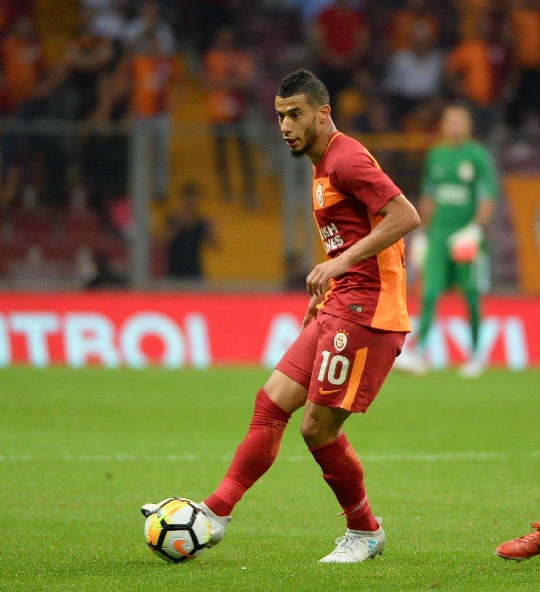 Younes Belhanda'nın sözleşmesi uzatılıyor
