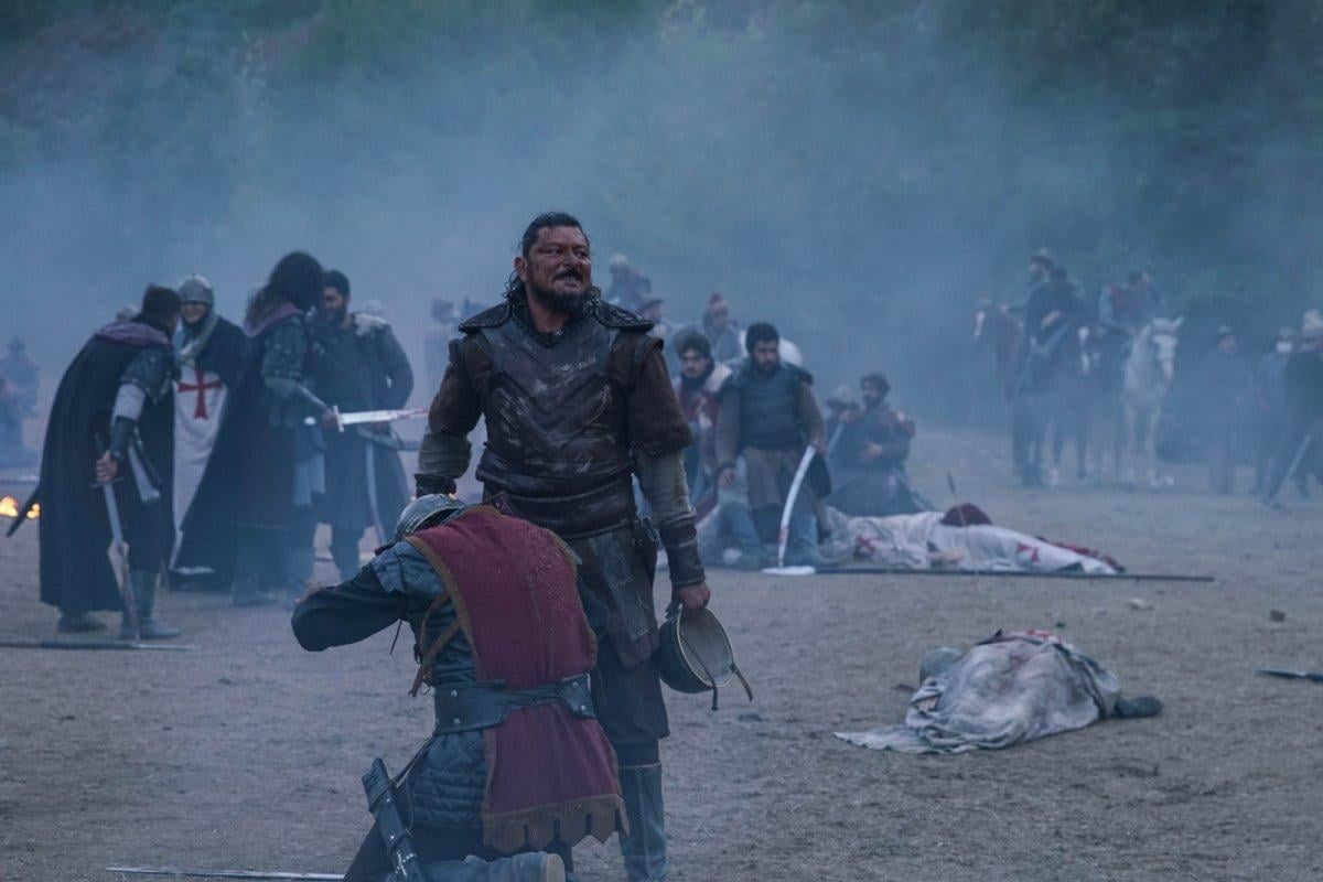 Emre Basalak: 'Kuruluş Osman' setine koşarak geliyorum