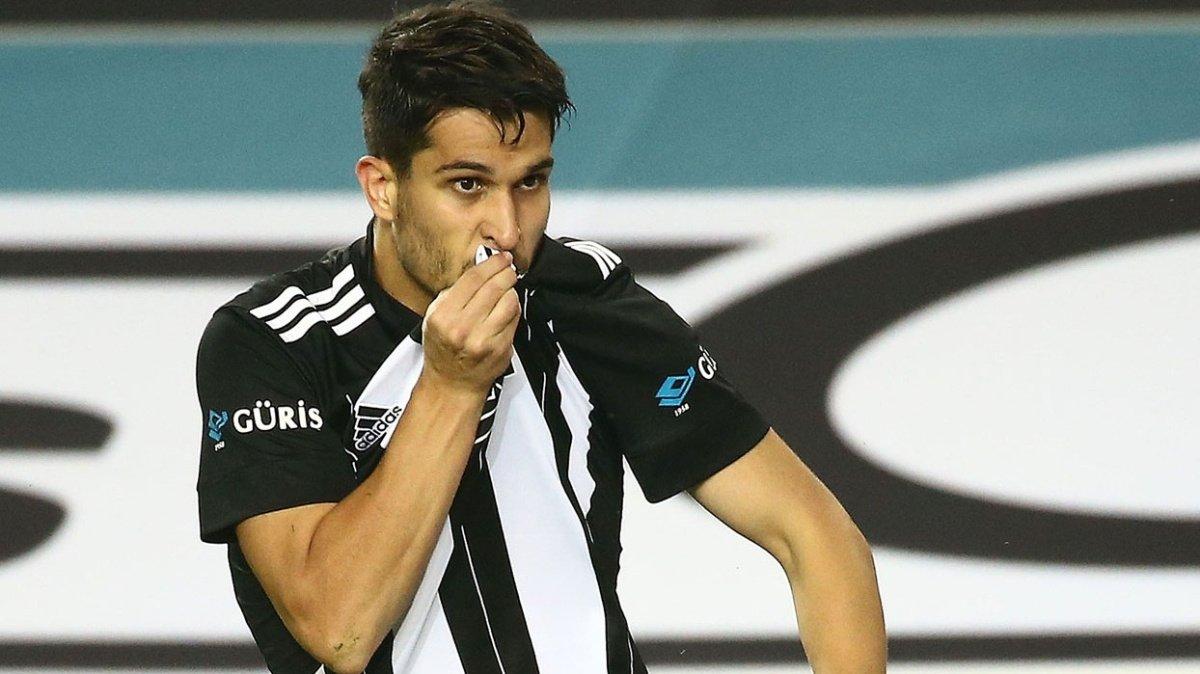 Tümer Metin, Necip Uysal'dan özür diledi