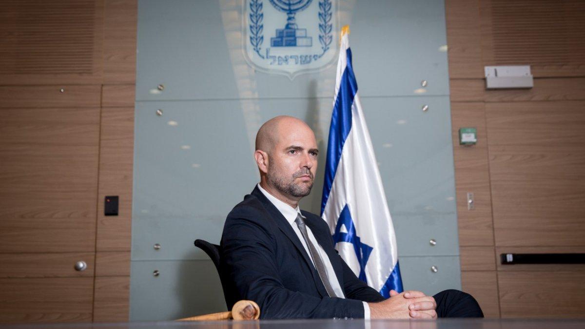 İsrailli bakandan Filistinli tutuklulara 'korona aşısı yapılmasın' talimatı