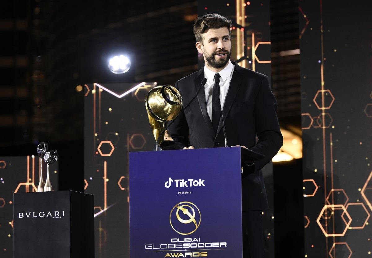 Cristiano Ronaldo yüzyılın futbolcusu seçildi