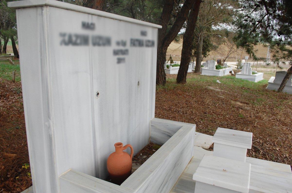 Tekirdağ'da mezarlık kapısı çalındı