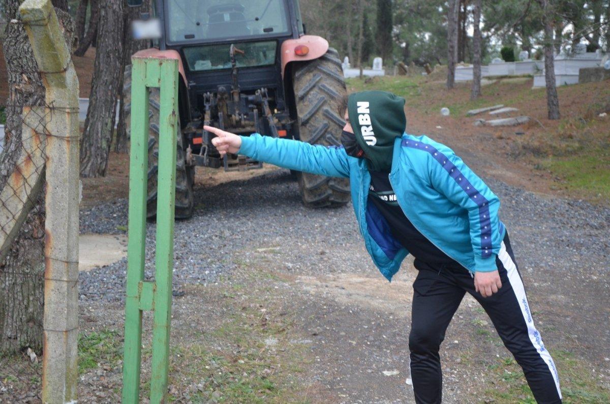 Tekirdağ'da mezarlık kapısı çalındı