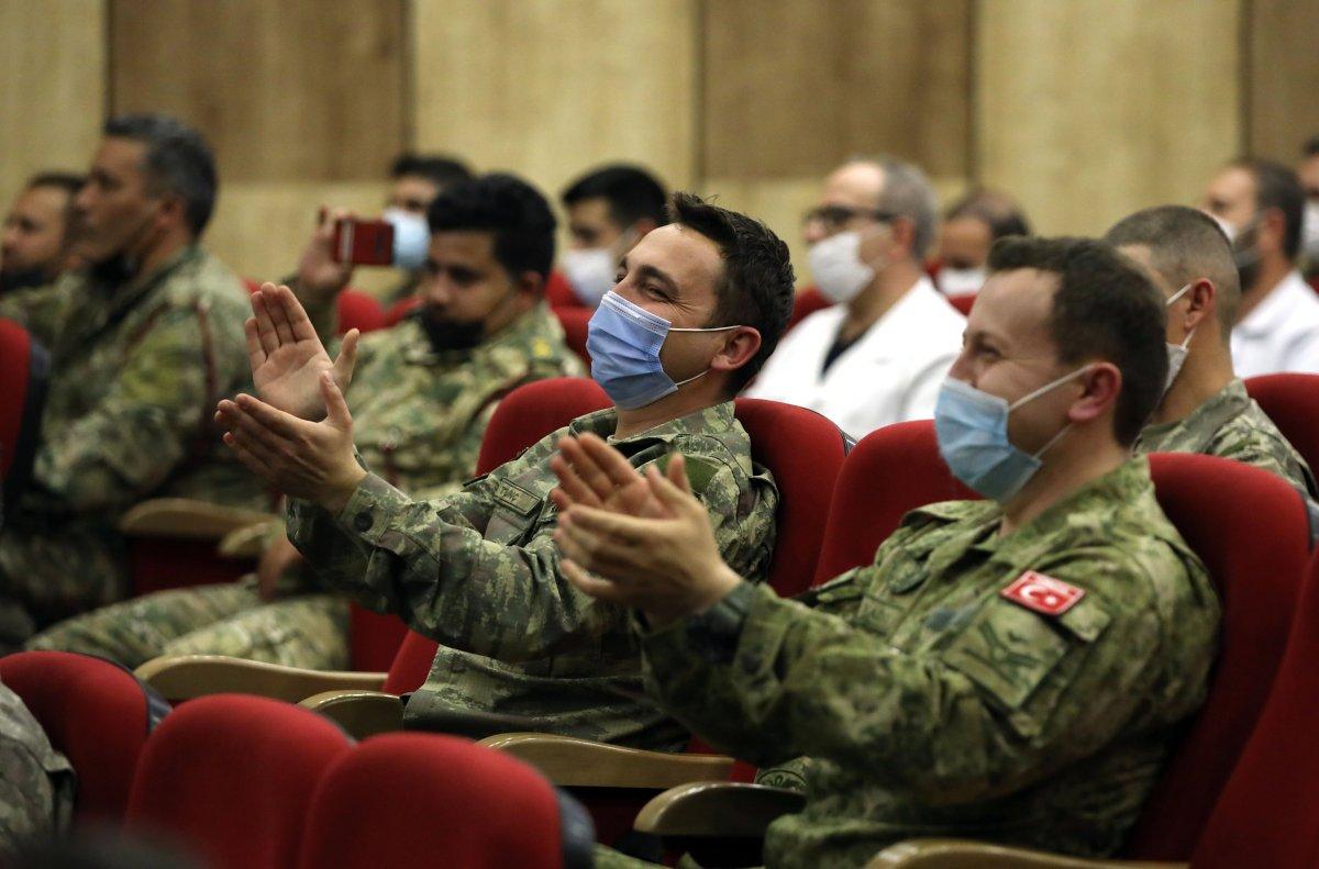 Hulusi Akar: Rumlar şımarık tutumlarından vazgeçmeli