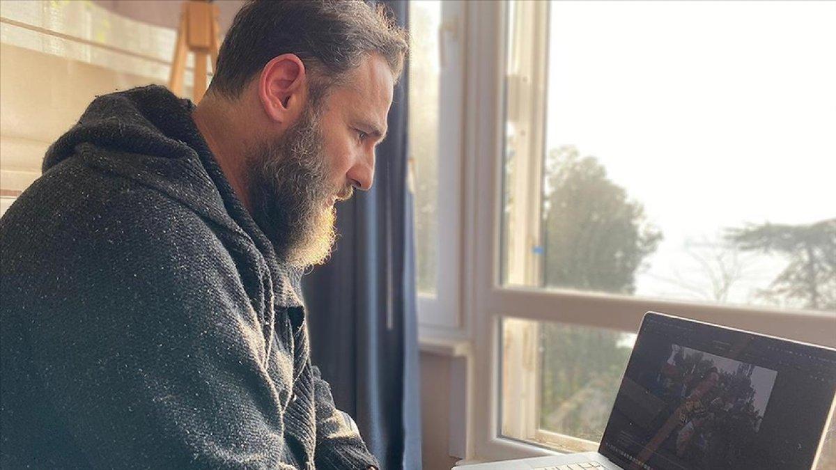 Oyuncu Ali Nuri Türkoğlu, Yılın Fotoğrafları oylamasına katıldı