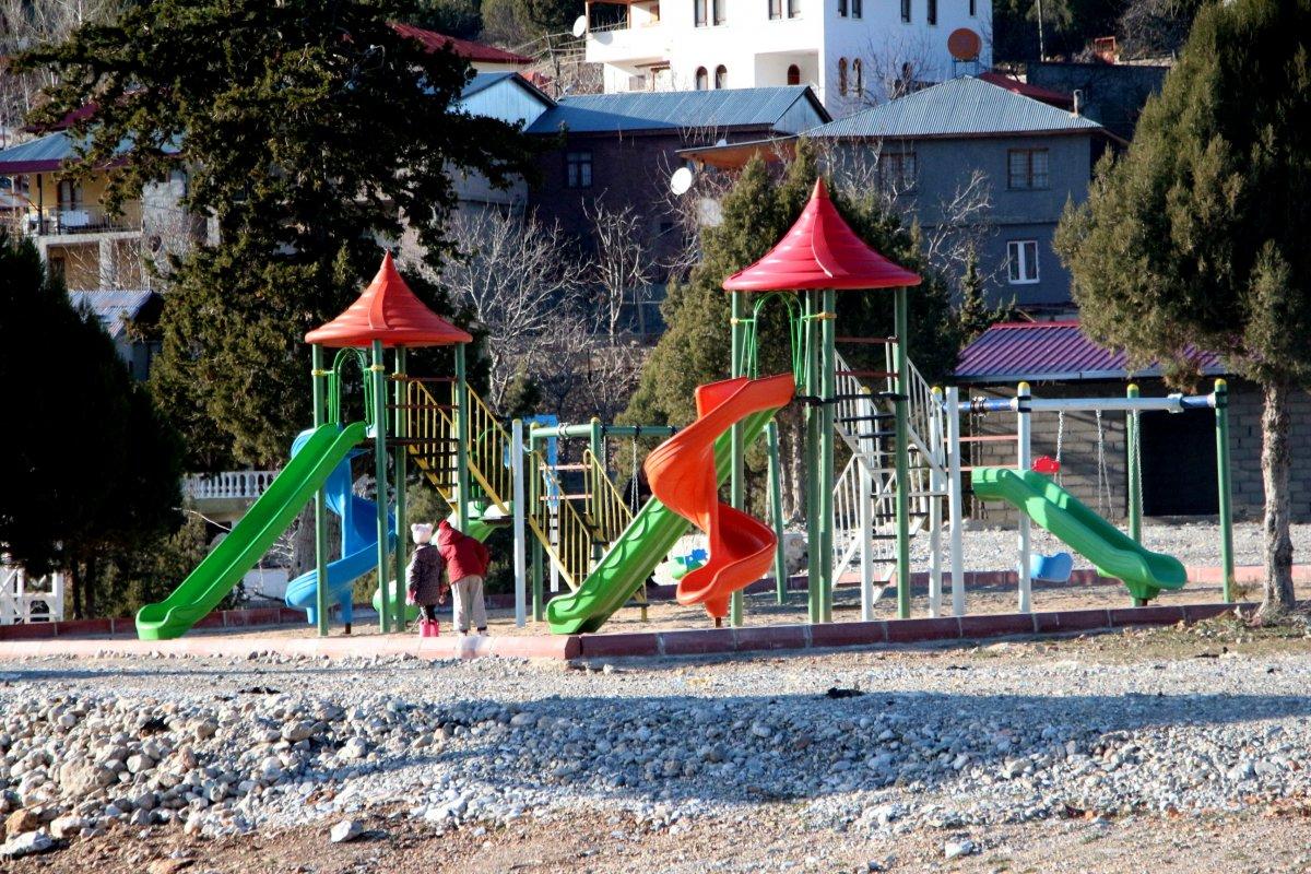 Adana’da koronadan kaçanların sığındığı yaylada nüfus 15 kat arttı