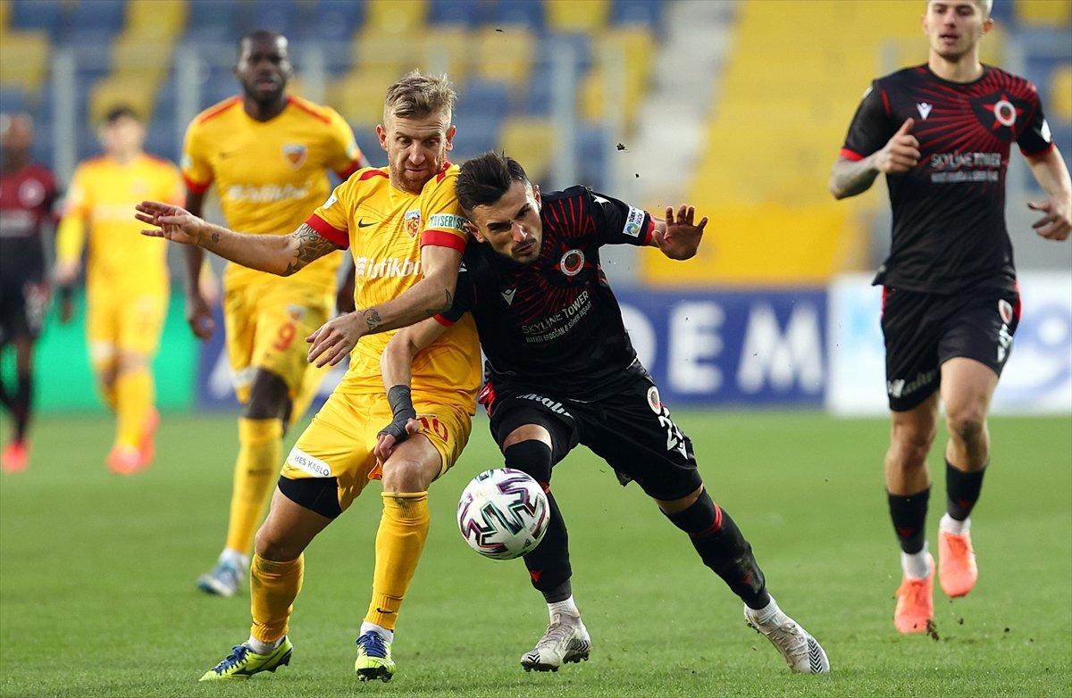 4 golün iptal olduğu maçta kazanan Gençlerbirliği