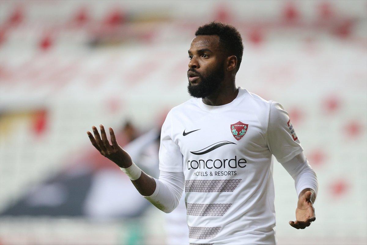 Hatay, Antalya'ya gol oldu yağdı