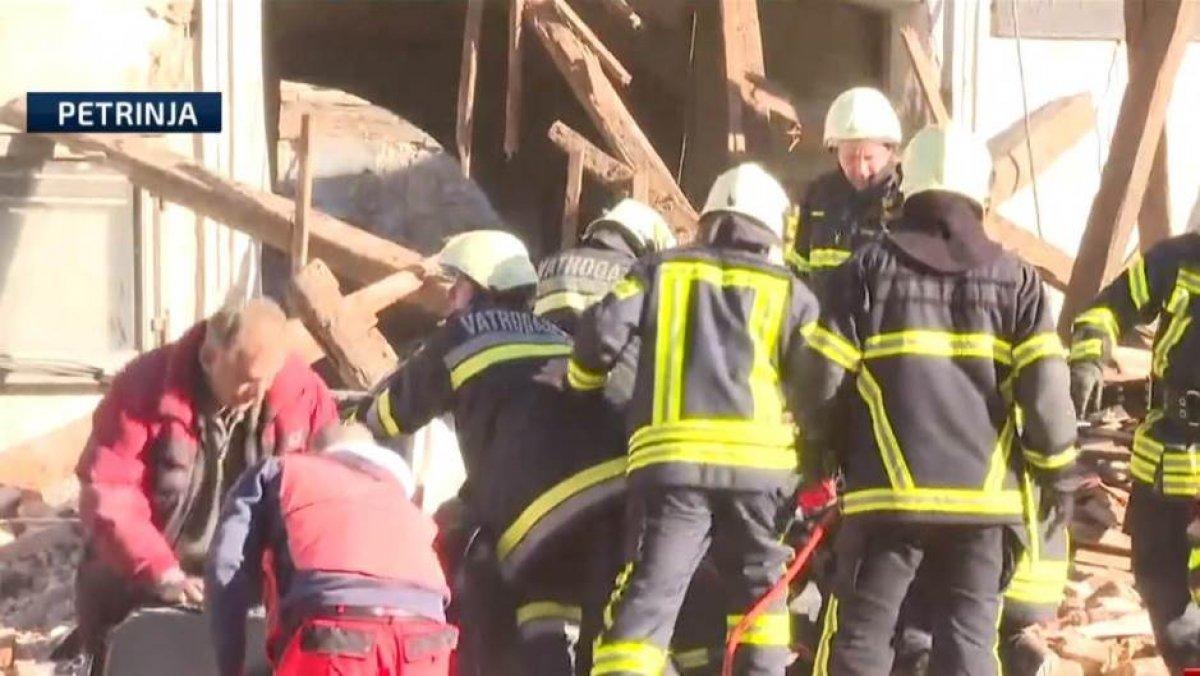 Hırvatistan'da 6.3 büyüklüğünde deprem