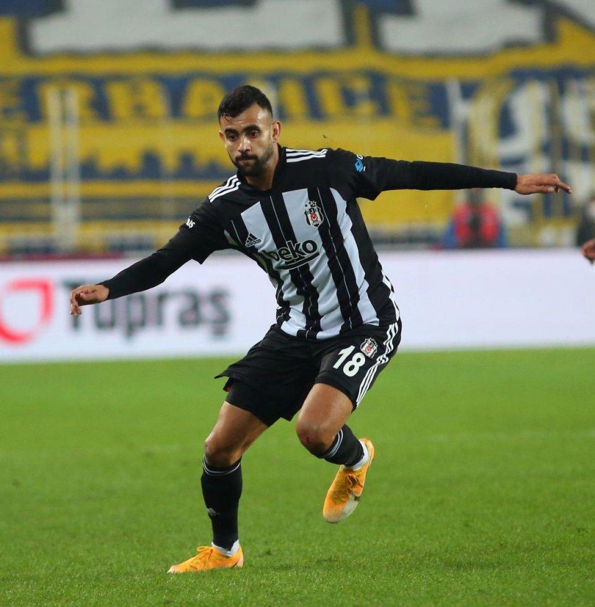 Beşiktaş'ta Rachid Ghezzal sakatlandı