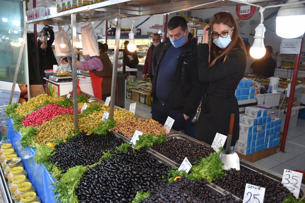Bulgarlar, yılbaşı alışverişi için Edirne'ye akın etti
