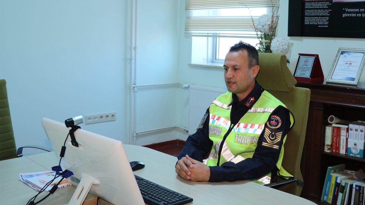 Kırıkkale'de jandarmadan öğrencilere trafik eğitimi