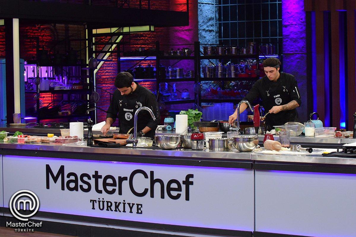 MasterChef Türkiye’nin üçüncüsü Emir Elidemir oldu