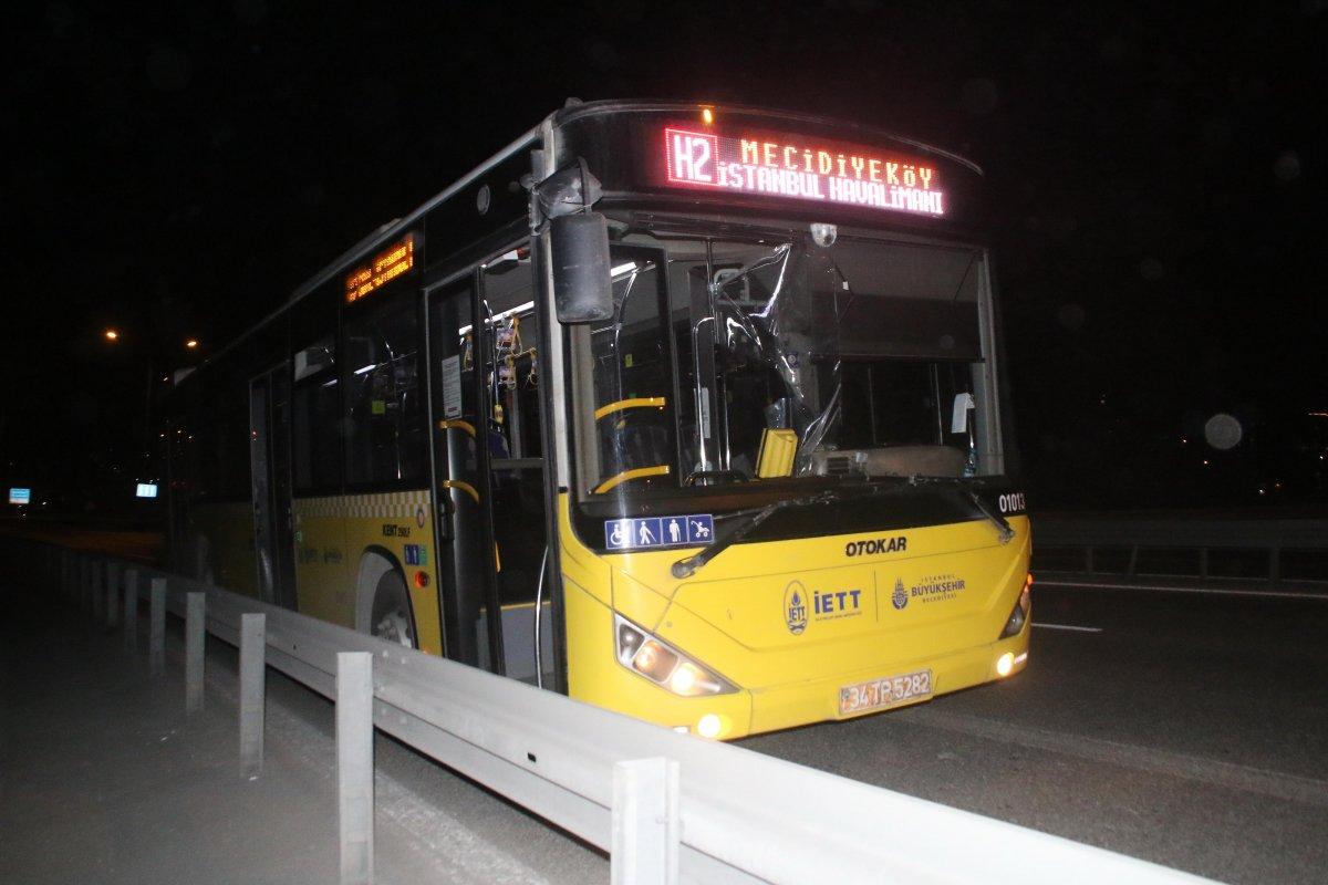 Kağıthane'de İETT otobüslerine saldırı