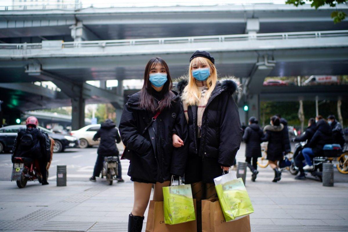 Vuhan'da yarım milyon kişinin korona olduğu iddia edildi