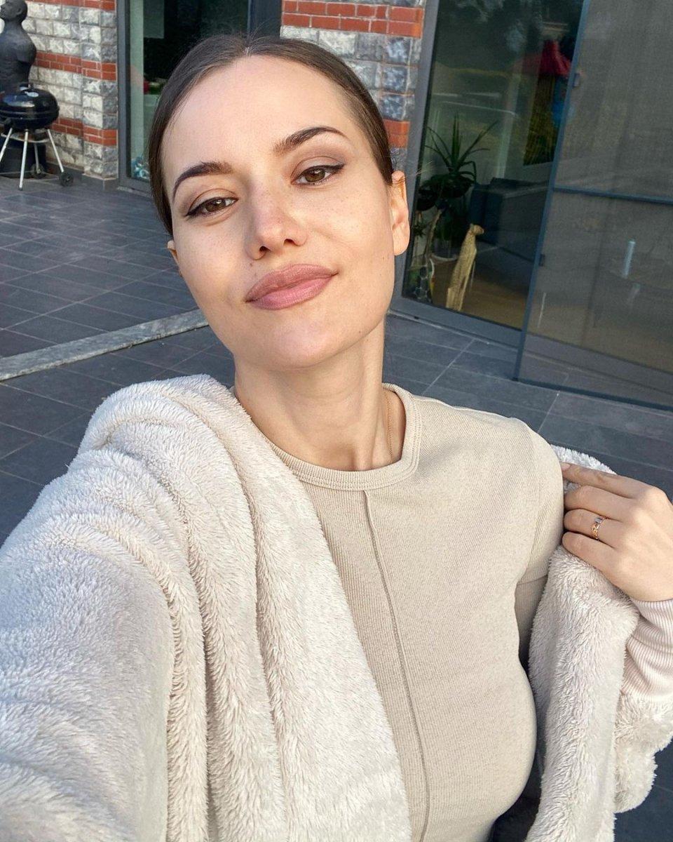 Fahriye Evcen'den Karan paylaşımı