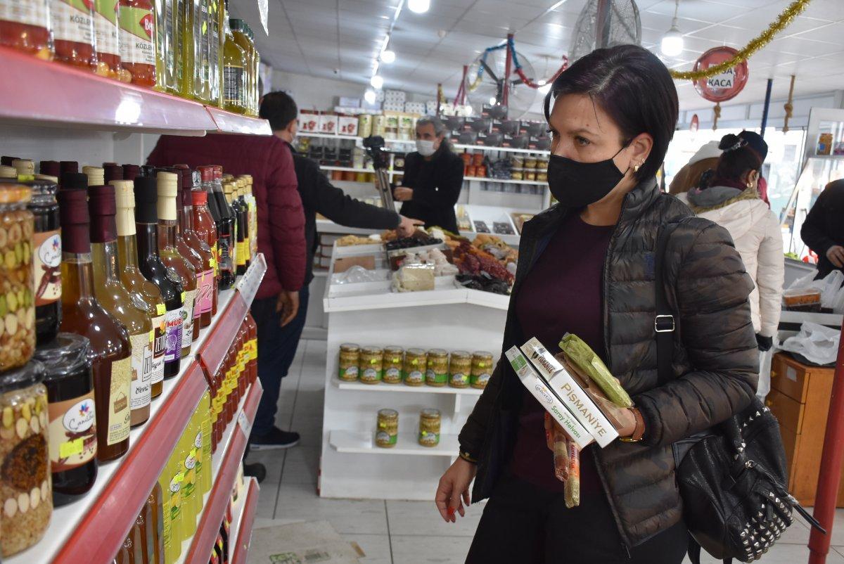 Bulgarlar, yılbaşı alışverişi için Edirne'ye akın etti