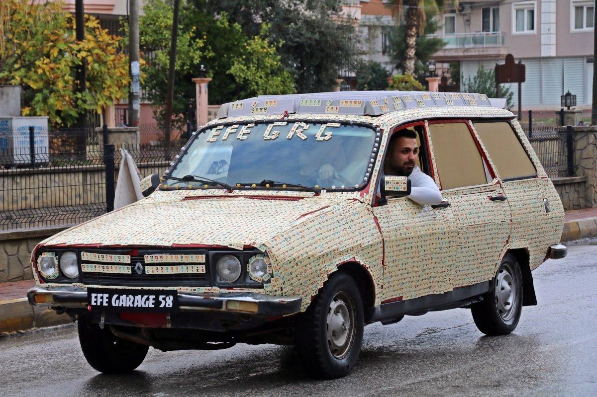 Antalya’da iddiayı kaybedince aracını okey taşlarıyla kaplattı