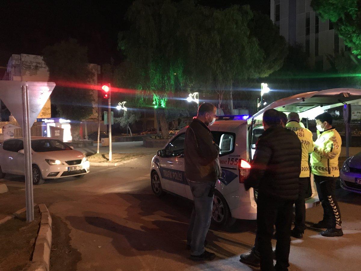 Aydın'da polisten kaçan mahkeme müdürünün aracından silah çıktı