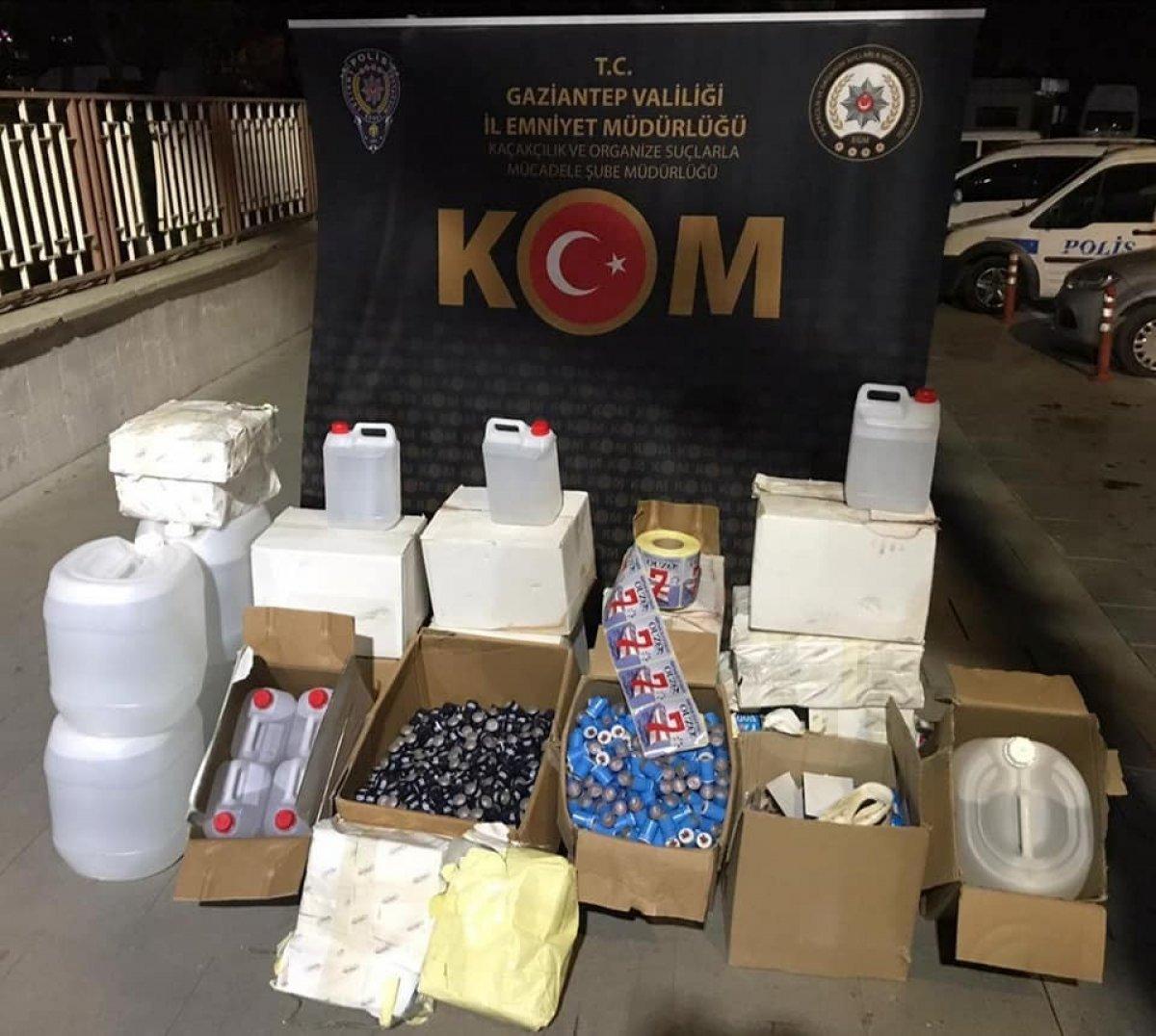 Gaziantep'te sahte alkol operasyonu: 11 gözaltı