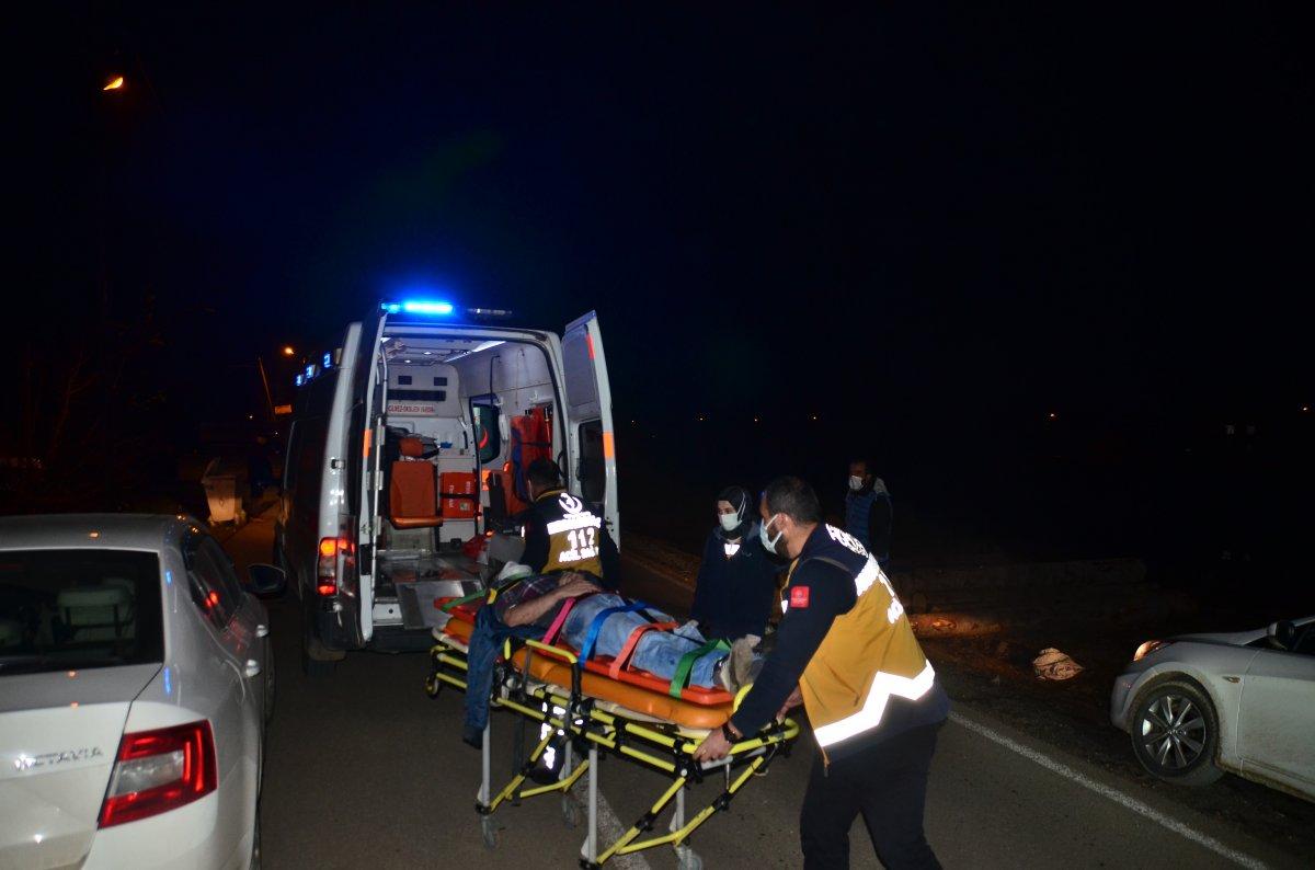 Samsun'da alkollü sürücü, yayaya çarptı: 2 yaralı