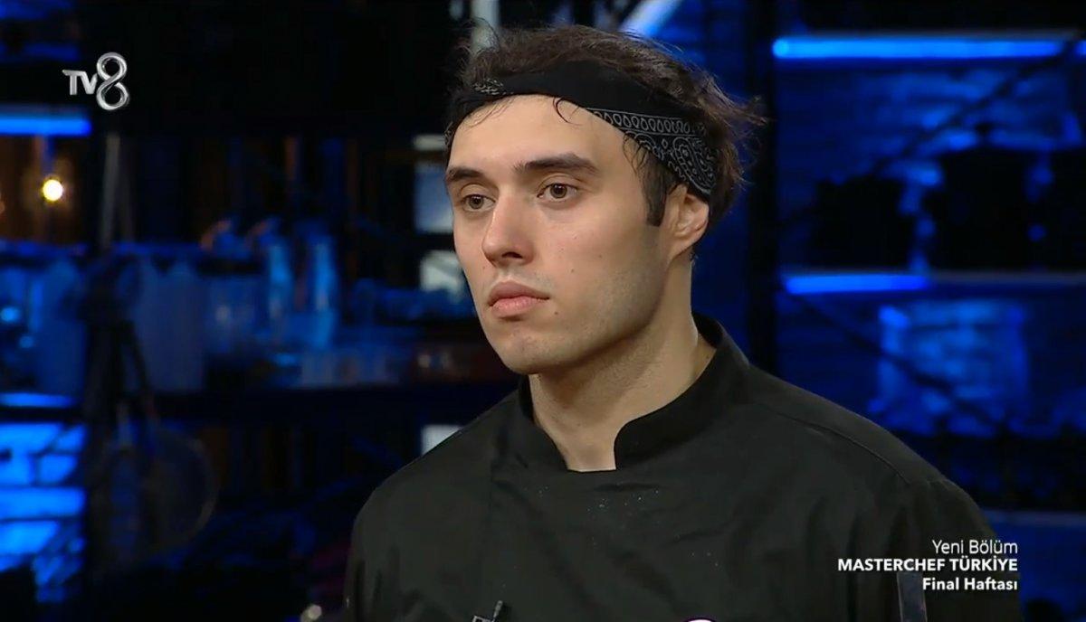 MasterChef Türkiye’nin üçüncüsü Emir Elidemir oldu