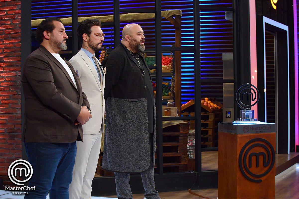 MasterChef Türkiye’nin üçüncüsü Emir Elidemir oldu