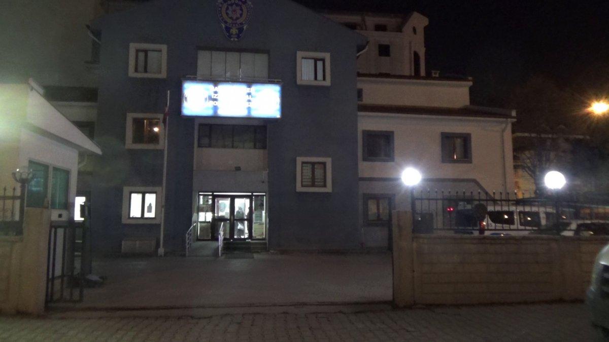 Bolu'da sağlık ekiplerine kurusıkı tabancayla saldırı