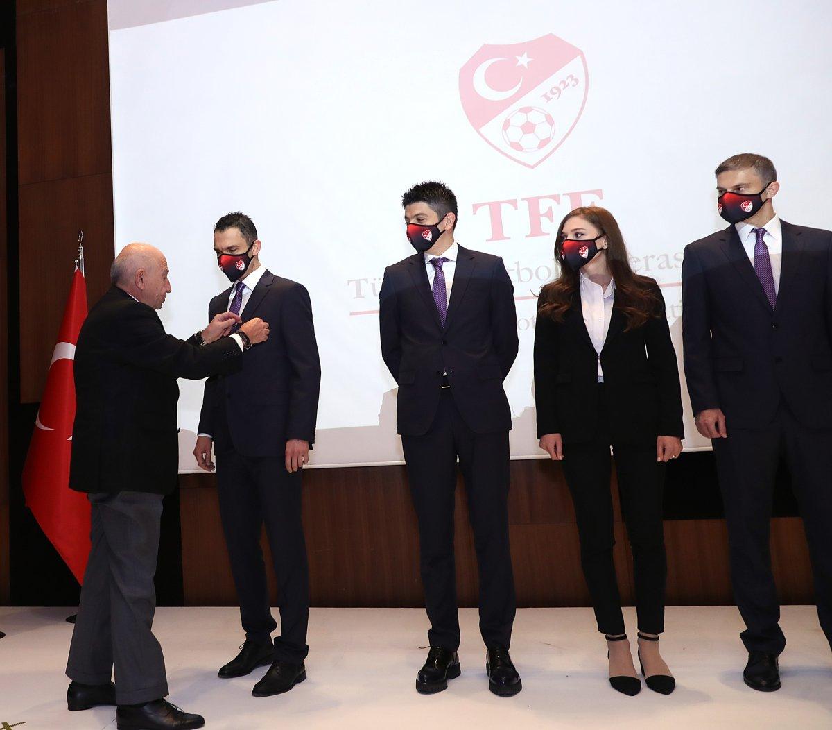 FIFA kokartı alan Türk hakemleri