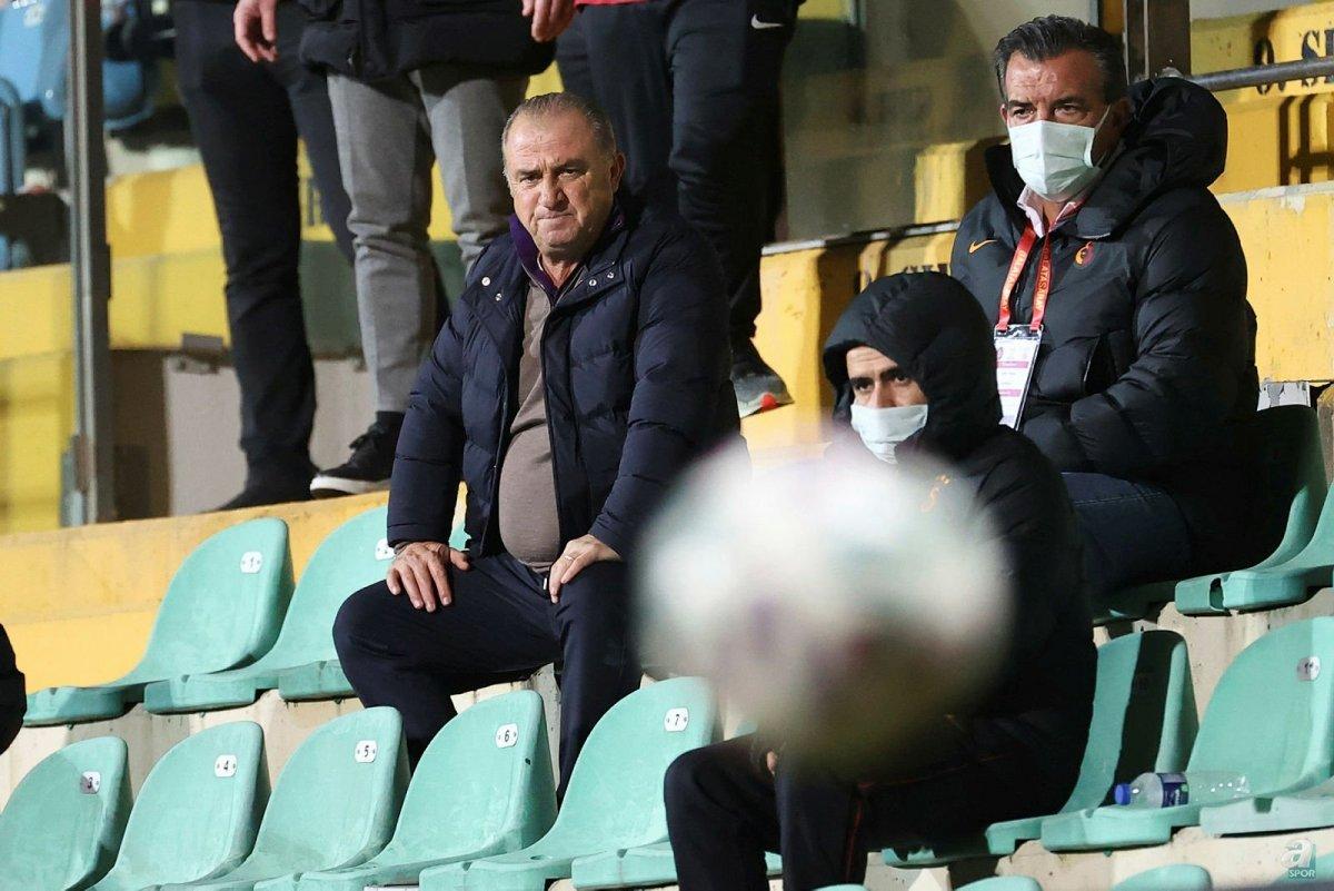 Fatih Terim'in cezası 4 maça indirildi