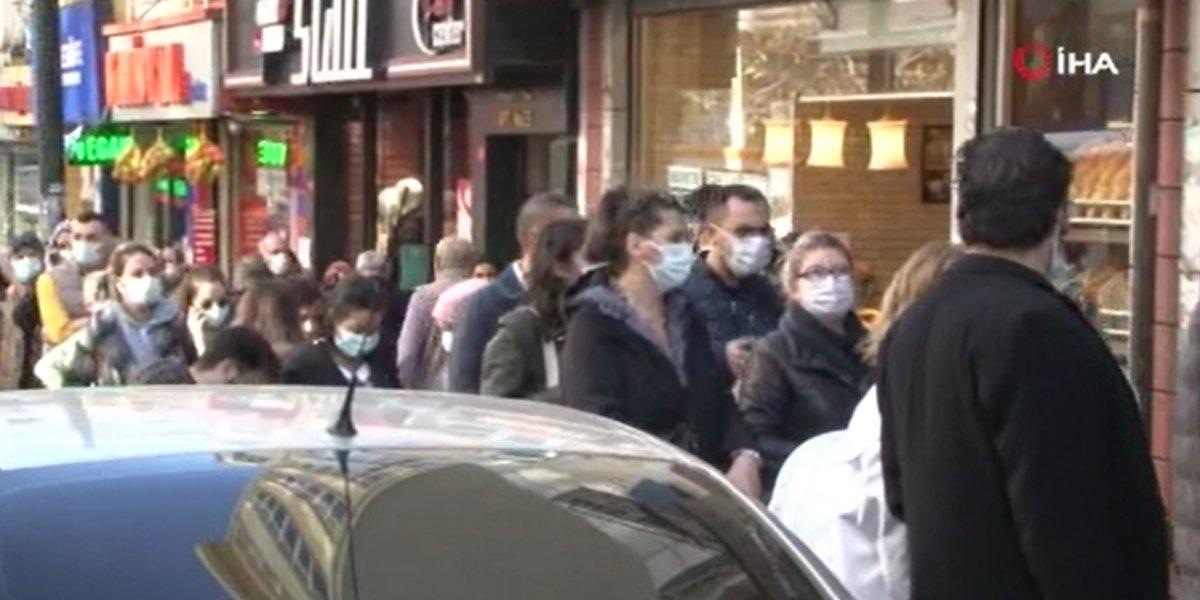 Şişli'de şaşırtan meze kuyruğu