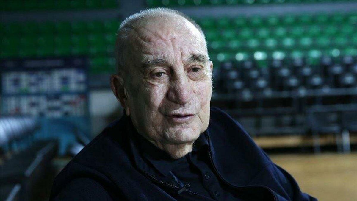 2020 yılında hayatını kaybeden sporcular