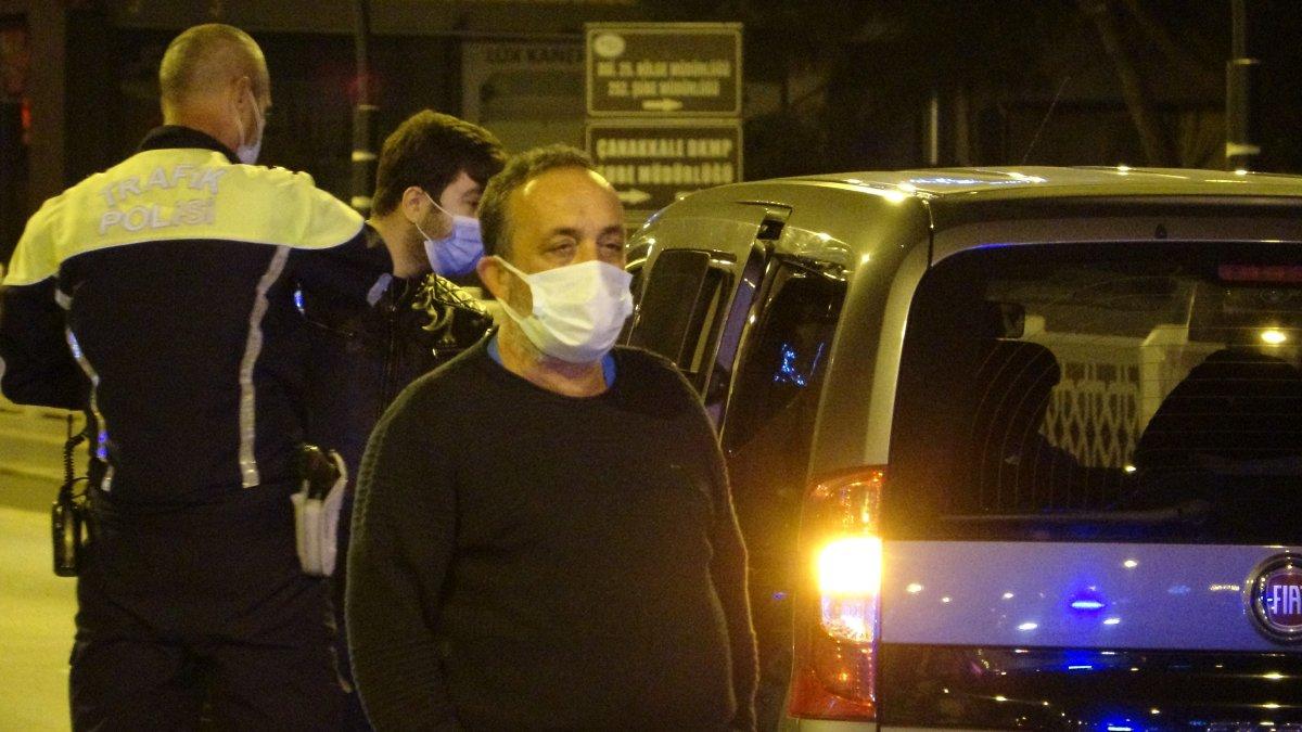 Çanakkale'de 16 yaşındaki genç benzini biten aracı bırakıp kaçtı