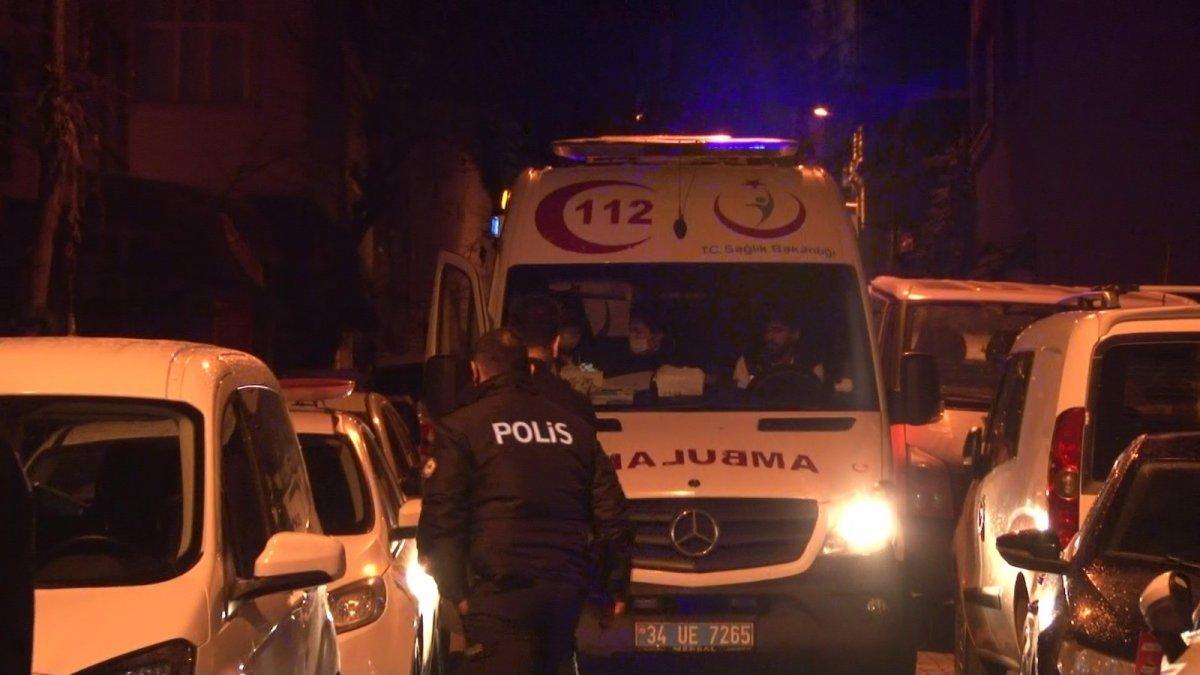 Üsküdar’da sokak ortasında erkek cesedi bulundu