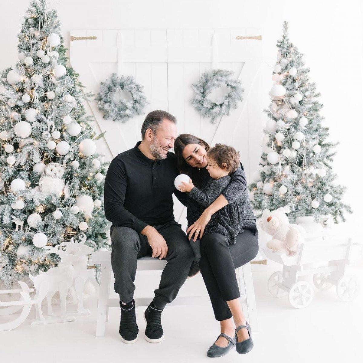 Ünlülerin yeni yıl paylaşımları