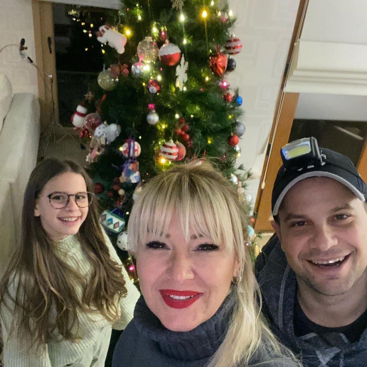 Ünlülerin yeni yıl paylaşımları