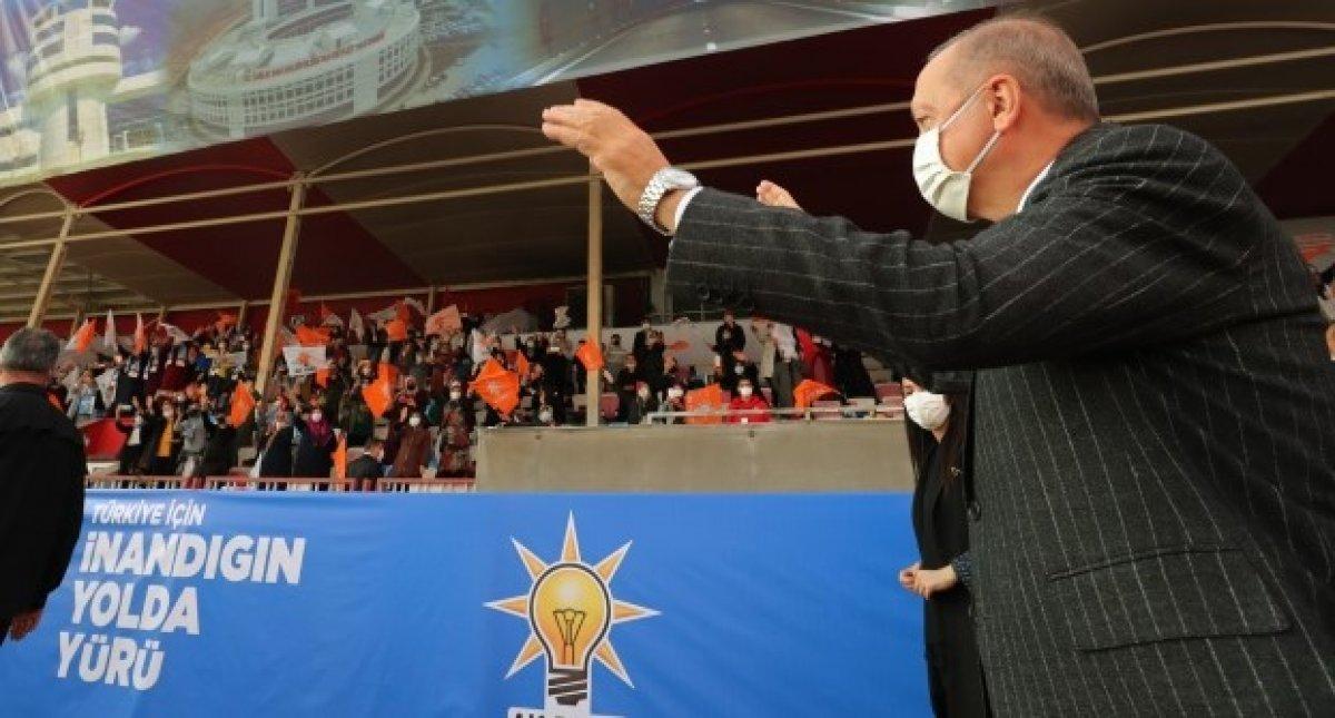 Fransız gazeteci, Cumhurbaşkanı Erdoğan'dan övgü ile bahsetti