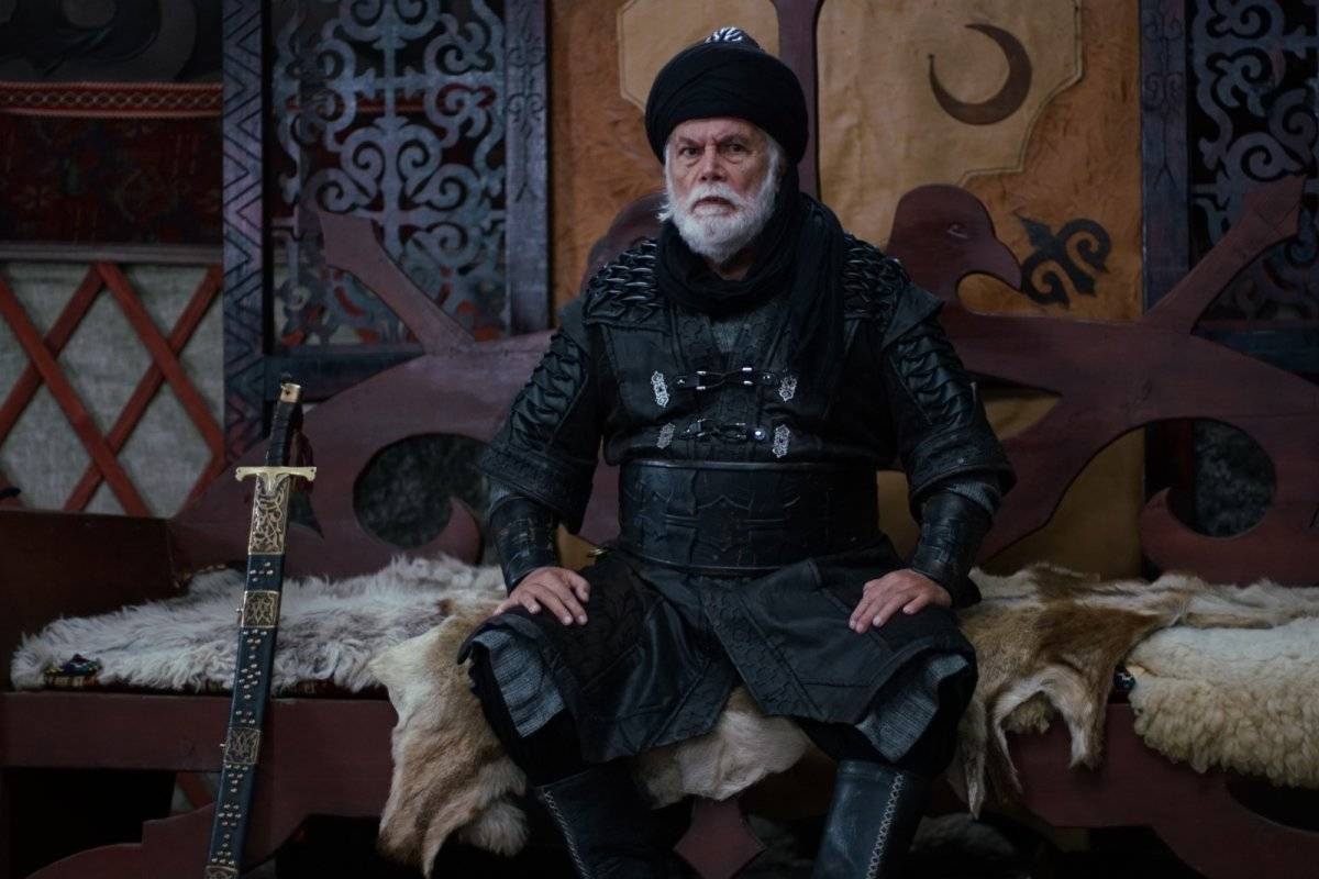 Tamer Yiğit'ten Kuruluş Osman izleyicisine veda mesajı