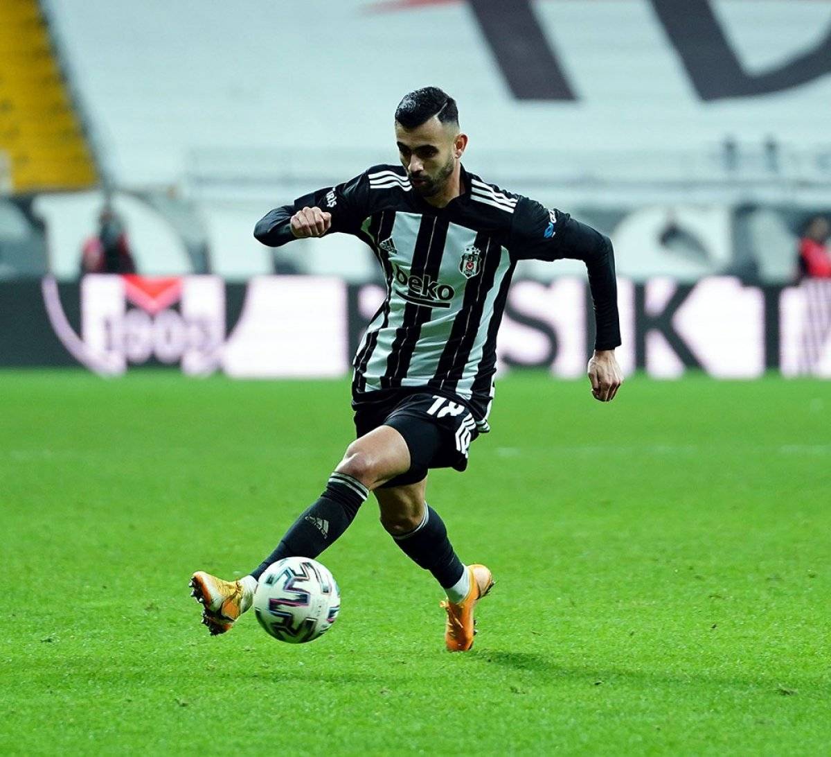 Rachid Ghezzal: Şampiyon olup İtalya'ya dönmek isterim