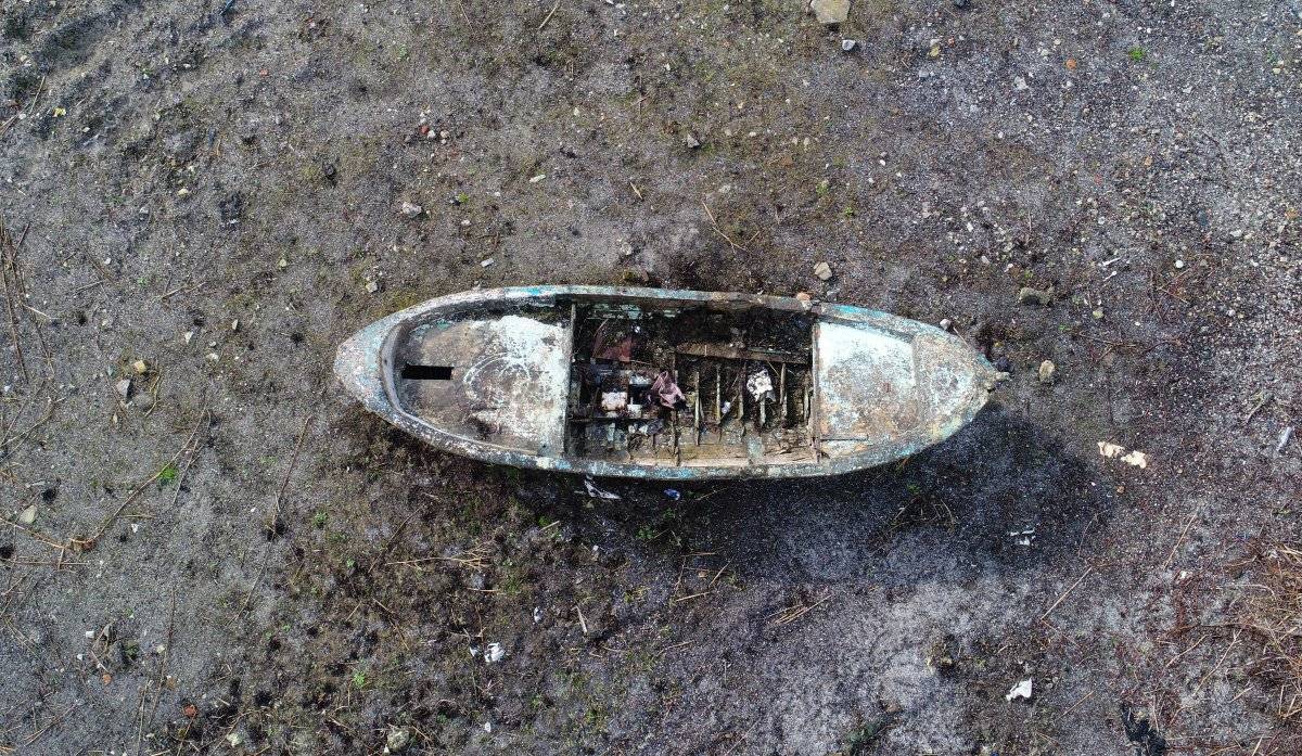 Terkos Gölü'nde su, 100 metre çekildi