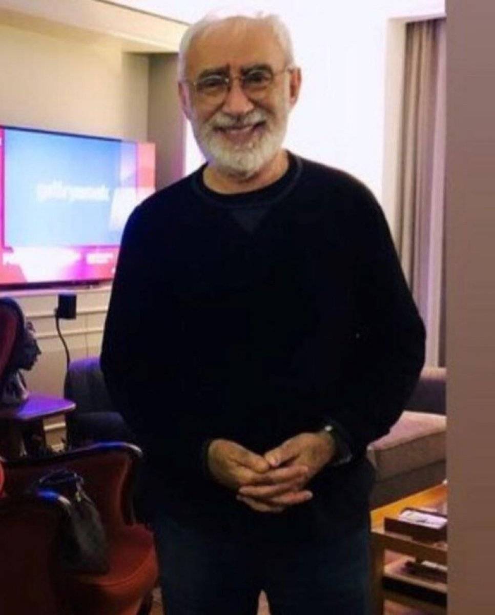 Koronavirüsü yenen Şener Şen'in ilk görüntüsü