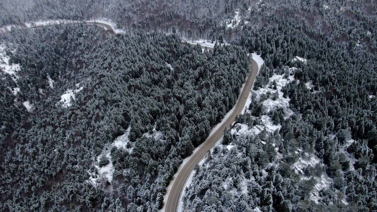 Uludağ yeniden beyaza büründü
