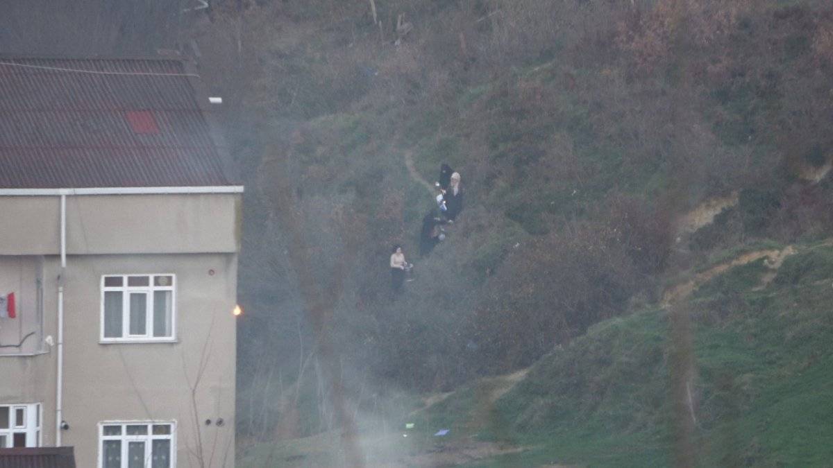 Arnavutköy'de sokağa çıkma kısıtlamasında piknik yapanlar polisi görünce kaçıştı