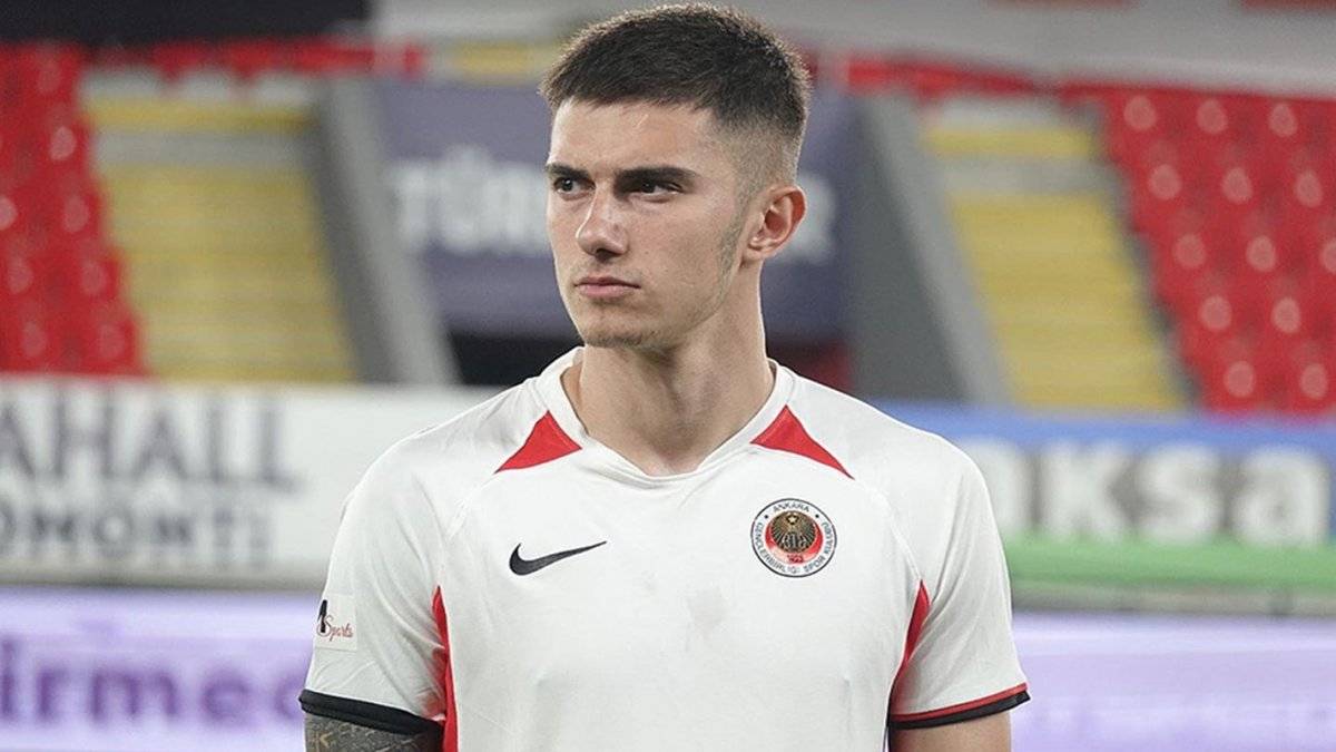 Joao Pereira'dan 'veda gibi' paylaşım