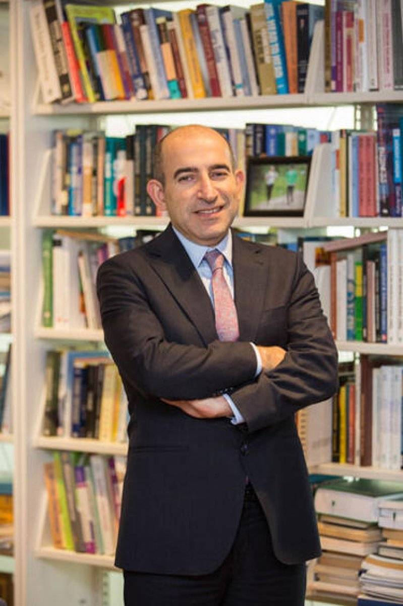 Melih Bulu kimdir? Boğaziçi Üniversitesi yeni rektörü Melih Bulu hayatı ve kariyeri..