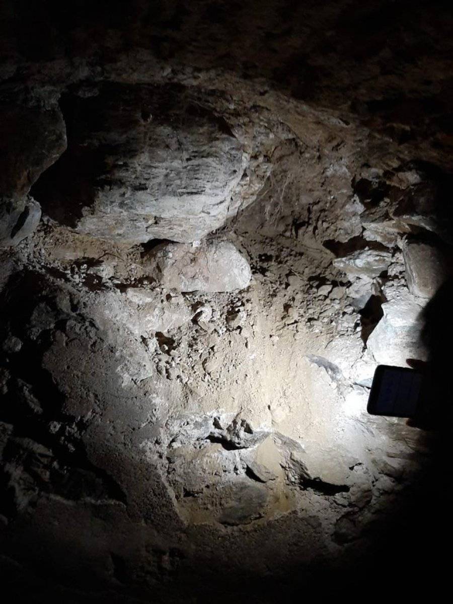 Elazığ'da kaçak kazıya suçüstü: 20 metrekarelik oda çıktı